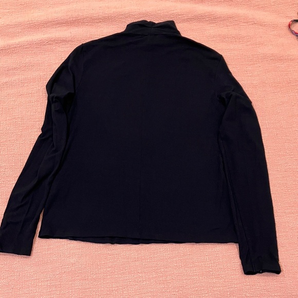 Kenzie large Black Long Sleeve Blouse with front slit - Picture 11 of 14
